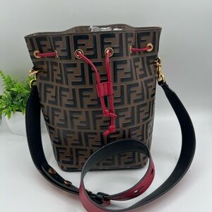 Fendi FF zucca Monogram Bucket Bag with Red Trim❤️